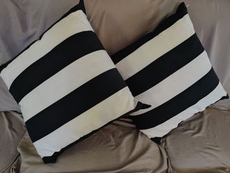 Throw pillows