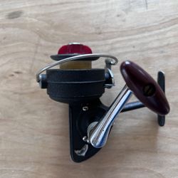 Vintage Dam Quick 220 Spinning Fishing Reel