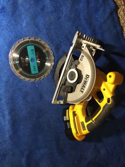 Dewalt 18V Circular Saw And XRP Battery & new Makita Blade! Only 60 for All tomorrow (Sat) Only 💥💥👍🏽👍🏽⌛️⌛️💸💸
