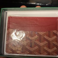 Red Wallet 