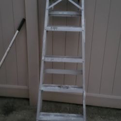Ladder