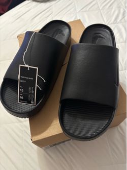 Nike slides