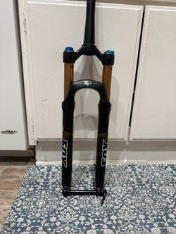 Fox 32 Talas 29" Factory Series suspension fork with Kashima
