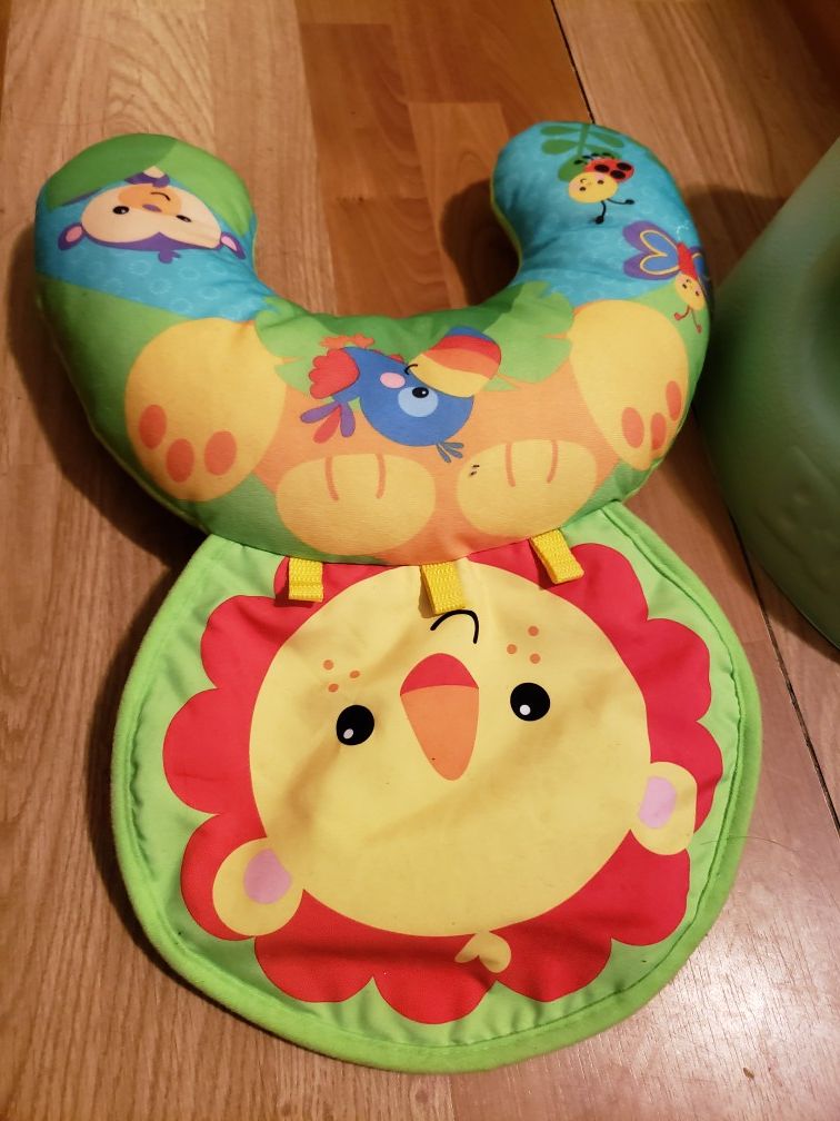 Tummy time toy - lion