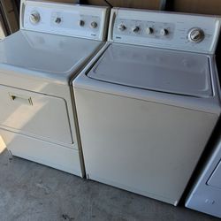 Kenmore Elite Top Load Washer With Agitator And Gas Dryer Set 