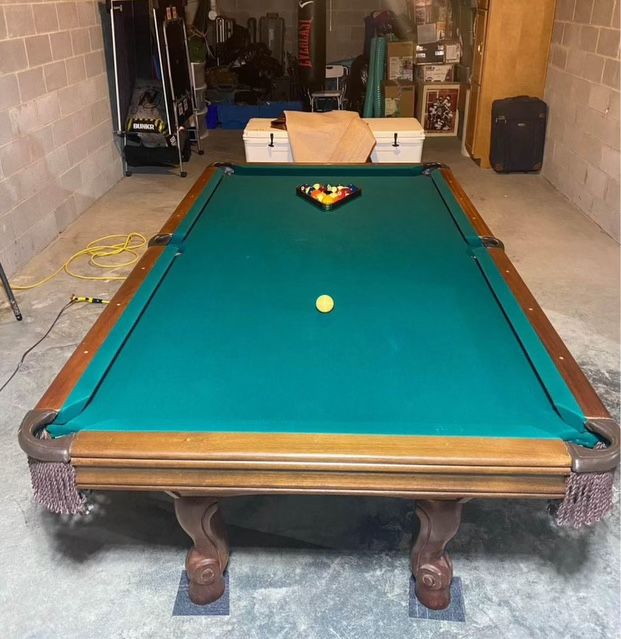 pool table