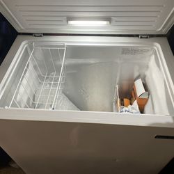 Magic Chef Deep Freezer 