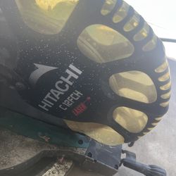 HITACHI 12” table Mitter Saw