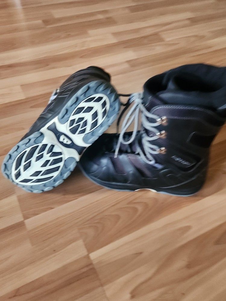 Snowboard Boots 