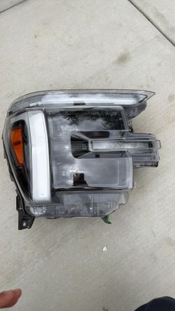 2025 2026 Ford F150 headlight right side