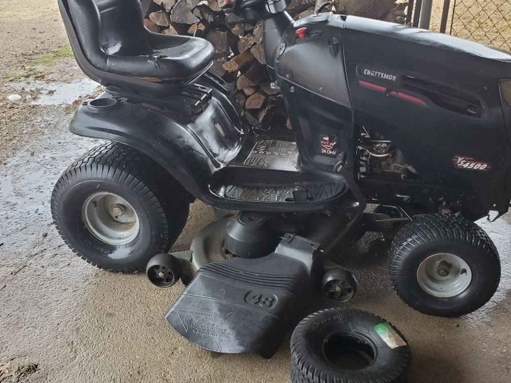 Craftsman Riding Mower