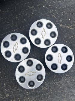 Center Caps Chevy 16s