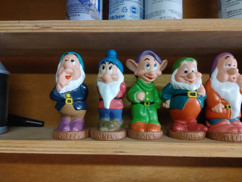 7 Dwarfs Collectibles