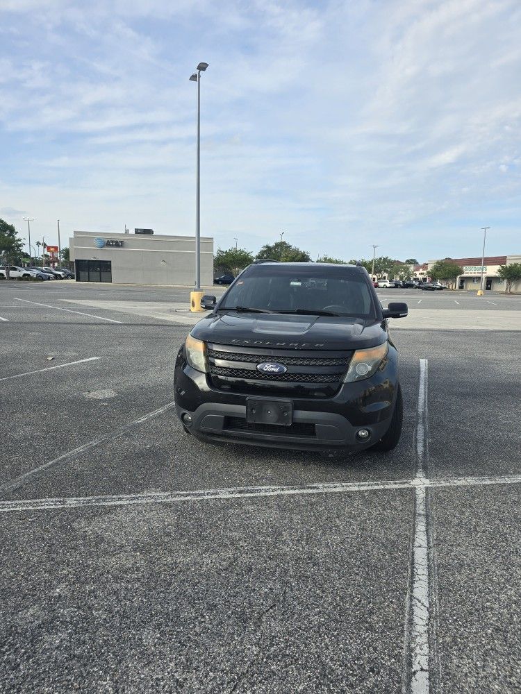 2014 Ford Explorer