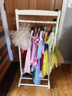 Little Girls Wardrobe with 9 Dress-Up Outfits and Accessories