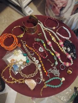 Jewelry lot $10.00