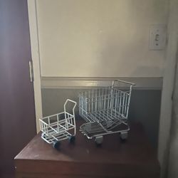 Mini Shopping Carts For Dolls Or Decor