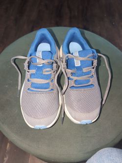 Boy shoes