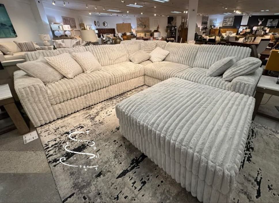 Comfortable 👌$10 Payment 🤝Stupendous Sectional