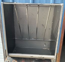 Box Feeders