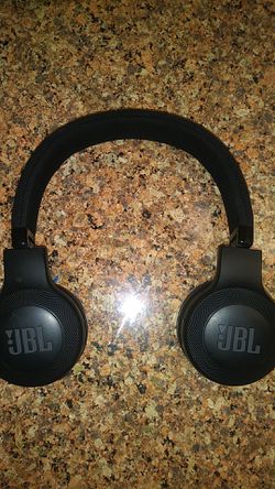 JBL E-SERIES WIRELESS BLUETOOTH HEADPHONES