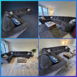 Large Modular Ashley Sectional with Cuddler Corner
Delivery and Setup Options Available!