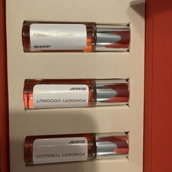 Dossier Tom Ford Sample Collection