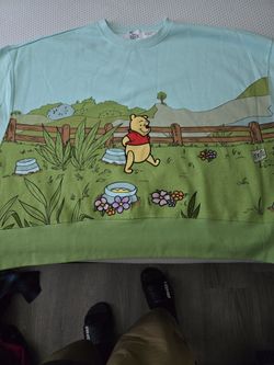Disney Winnie The Pooh Sweater 