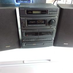 Panasonic Compact Bookshelf Stereo System With Speakers 