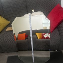 Square mirror