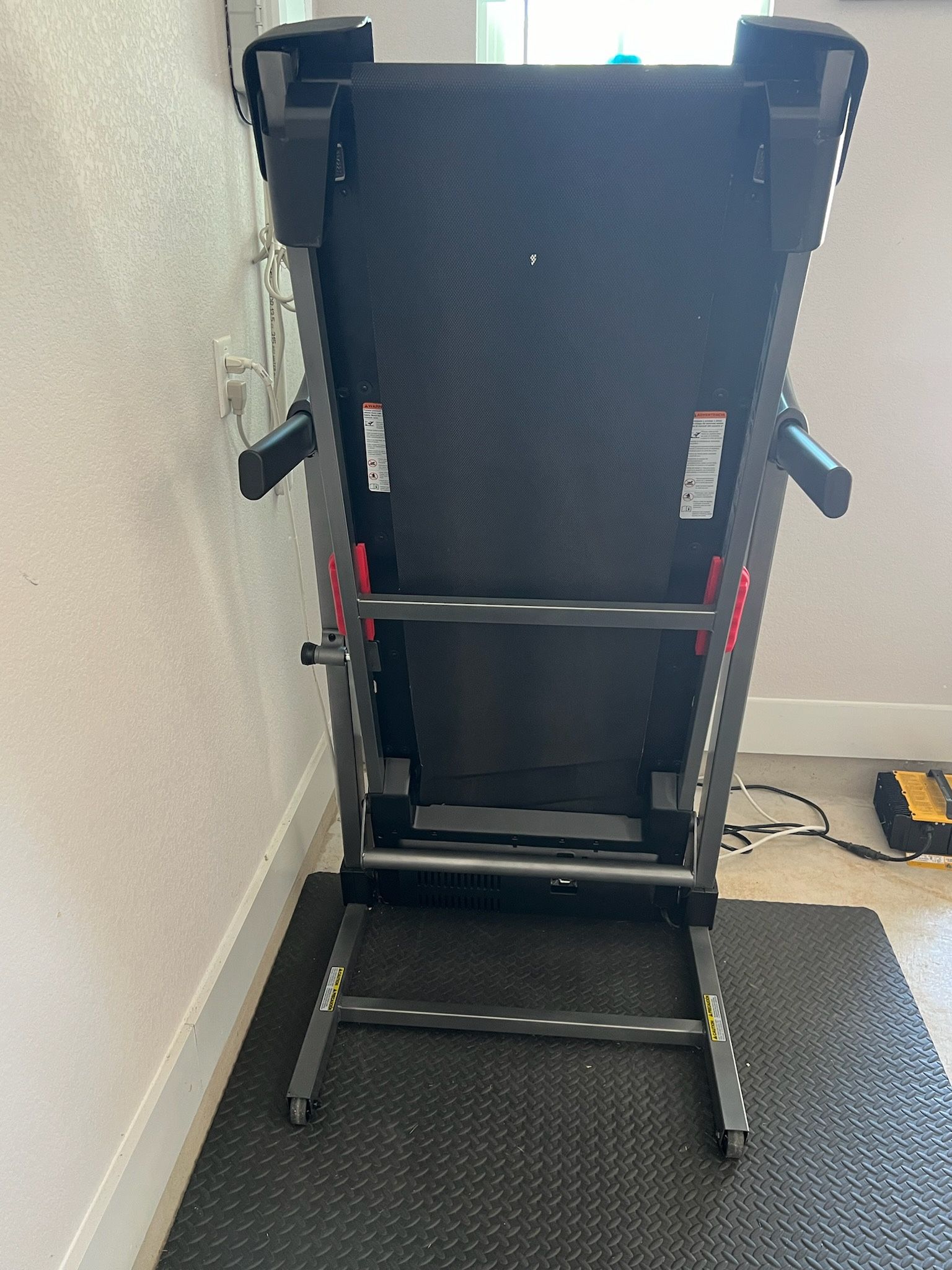 Pro-Form 305 CST Treadmill, Model PFTL40917.5