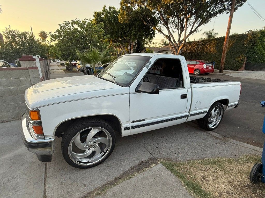 Modelo Chevy 89