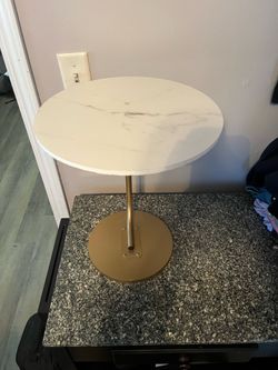 Small Kids Table – Great for Playroom