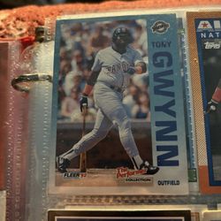Fleer92 Card 10 of 24 Tony Gwynn Padres card