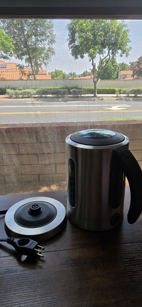Breville Electric Kettle $50