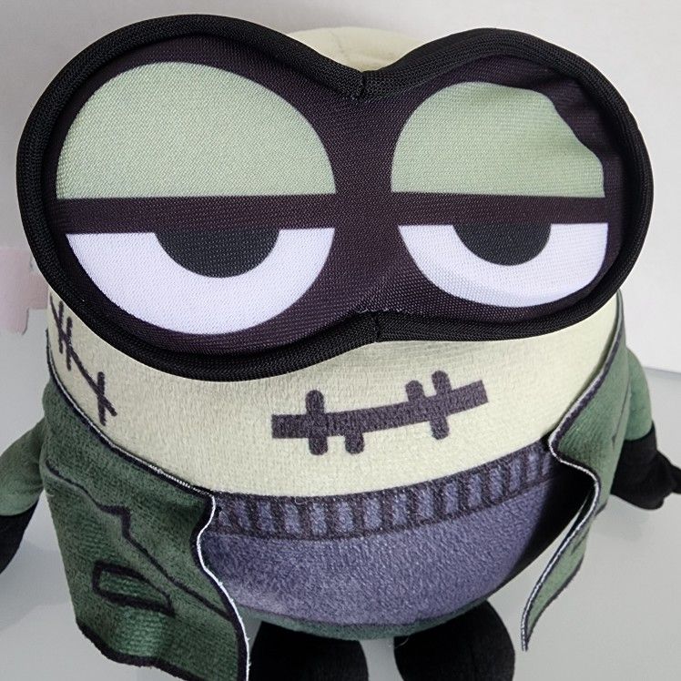 FrankenBob Minion Plush 9" – Universal Studios Despicable Me | Soft Toy EUC