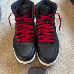 Jordan 1 Gym Red Size 11 Used
