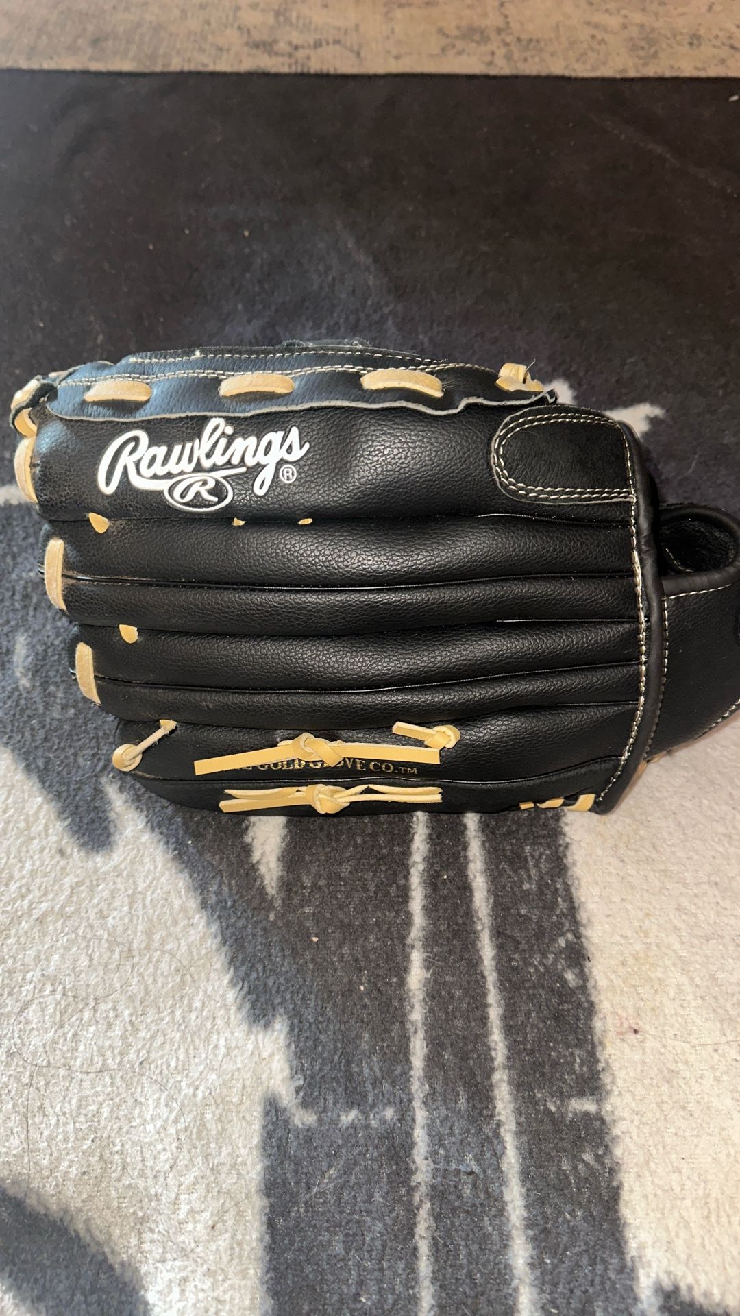 Rawlings 14 Inch Baseball Glove