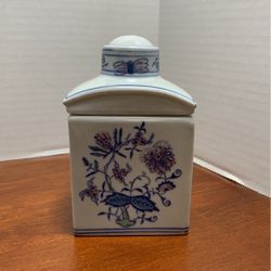 Vintage White Pink Small Jar With Cover 5 1/2“ X 3 1/2“  L8