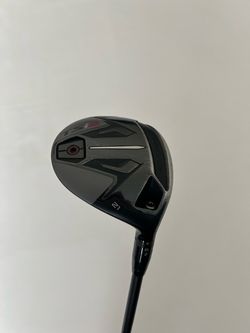 Titleist TSi2 21 degree 7 Wood Right Hand Senior Flex