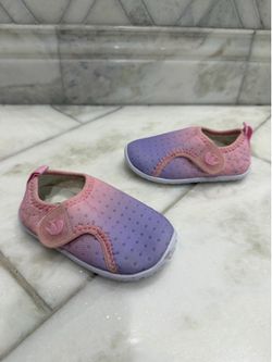 Size 6 Toddler Girls Pink and Purple Water Shoes