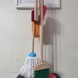 CLEANING TOYS