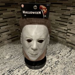 Trick Or Treat Studios Michael Myers Halloween 2 Costume Mask Horror Scary Halloween Collectible 