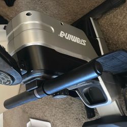 Excellent exercise machine