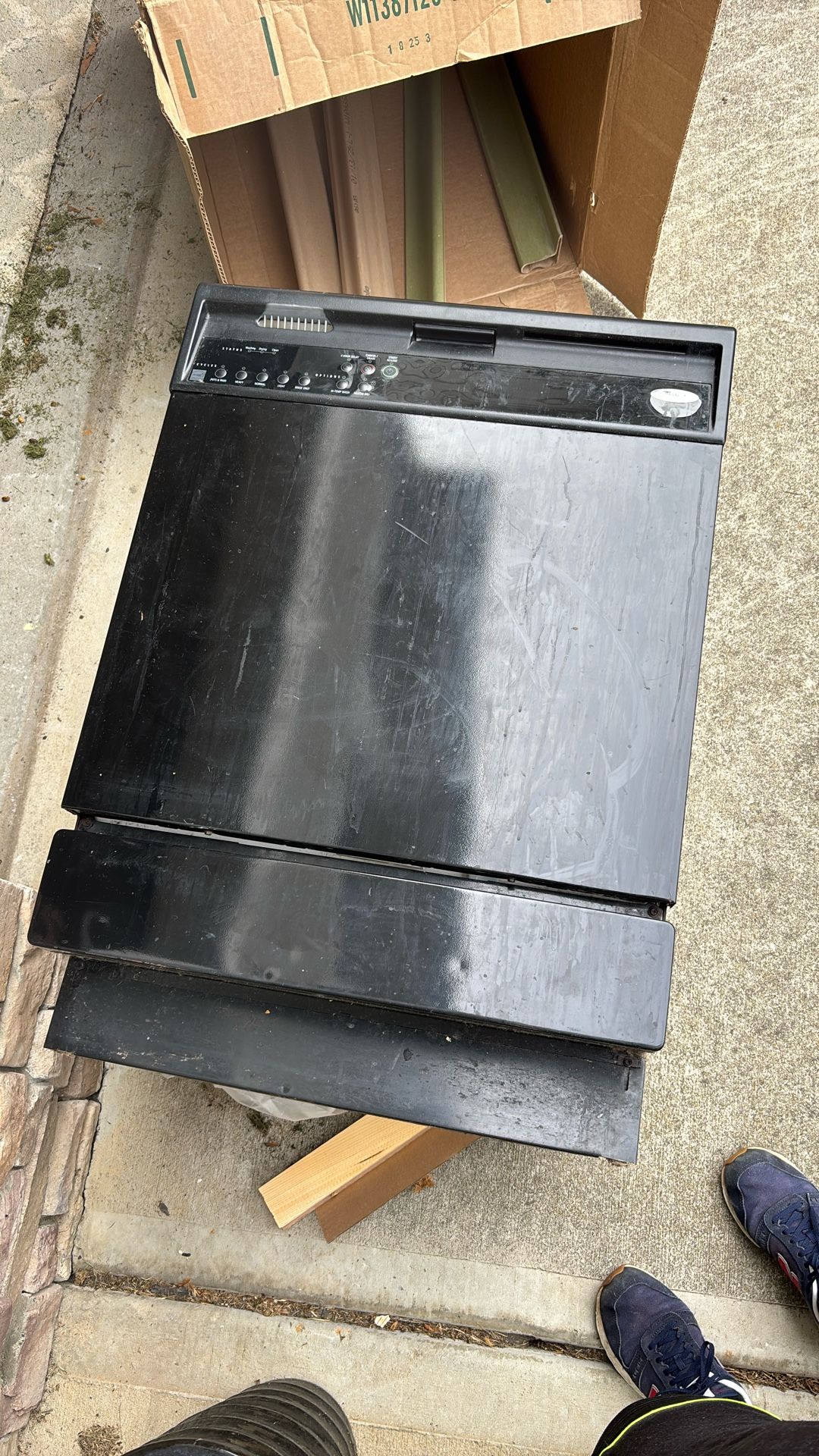 Free Whirlpool DU915PWPB2 Dishwasher For Parts