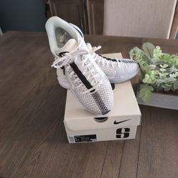 Nike Sabrina 1 Women's Sneakers Size 8