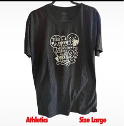 Athletic Works Graphic Tee Size Large