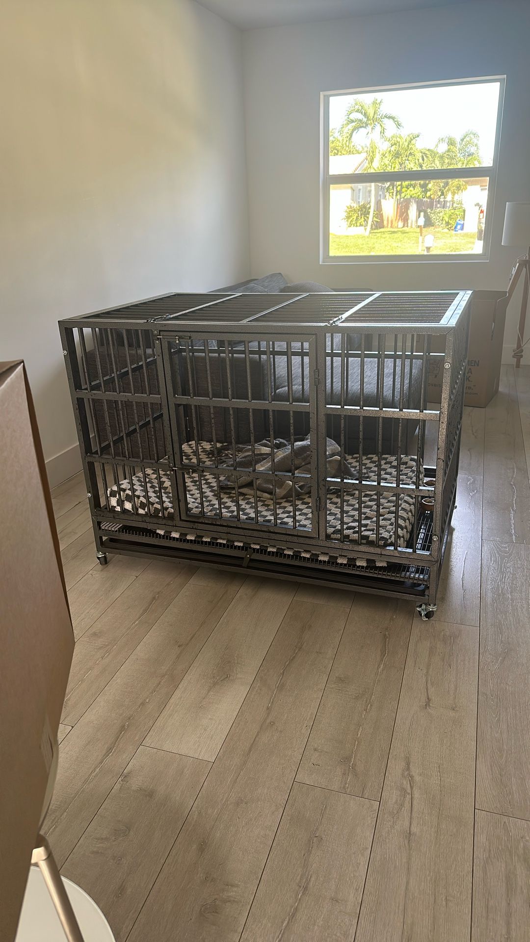 heavy duty dog cage for sale need gone asap!