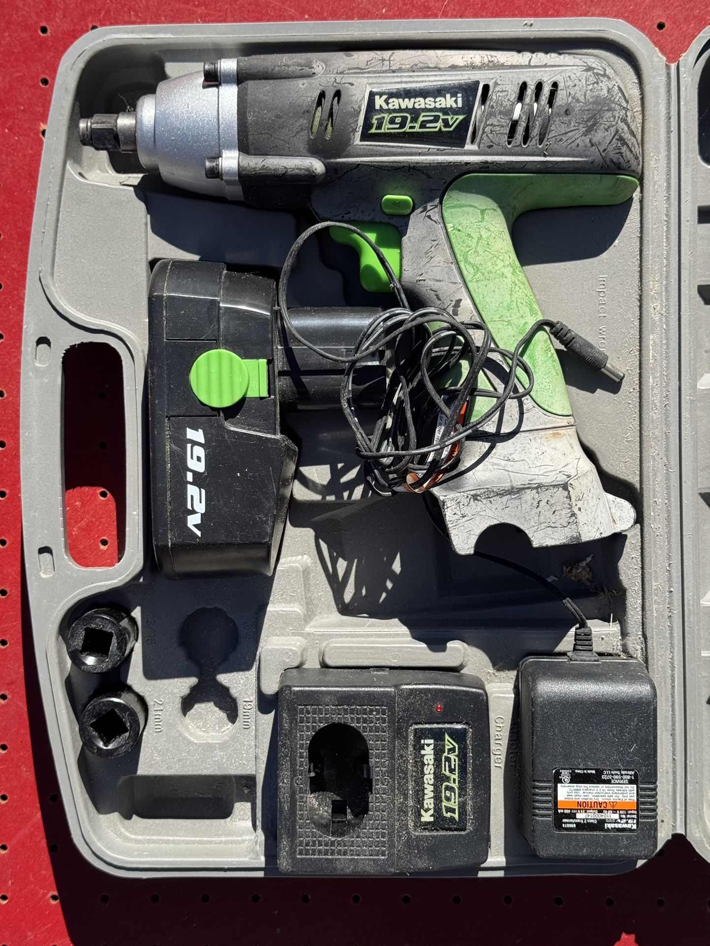 Kawasaki 19.2v Drill Battery Charger & Tool Box