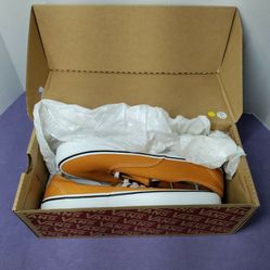Vans Men's Authentic ORANGE 44 DX SIZE 7.5 US WOMENS SIZE 9 US